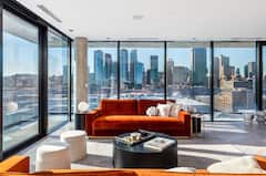 Centre-ville de Montréal: condo au sommet du luxe urbain avec une vue imprenable
