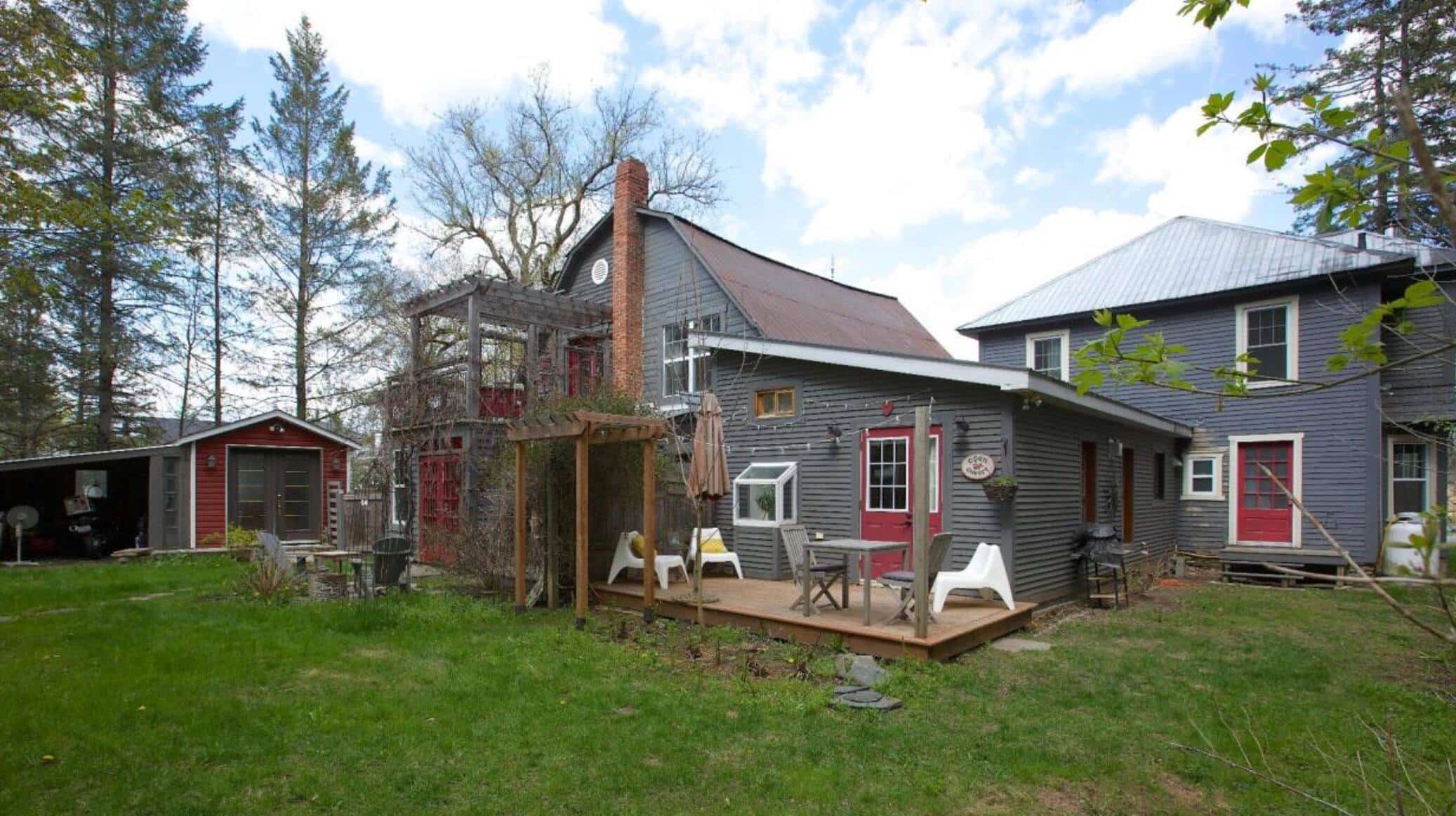 Une maison de rêve décorée par Camille Charland Perez à vendre pour 597