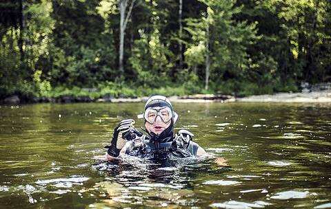 Se encontraron restos de un viejo avión por accidente