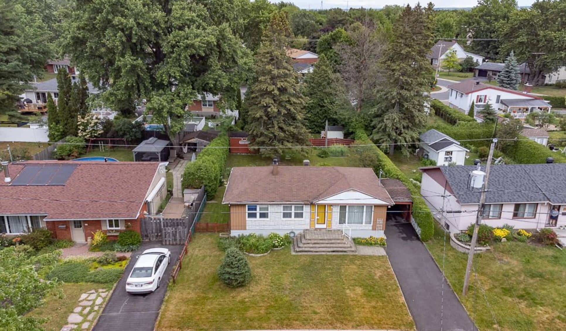 Boucherville charmant bungalow situé dans un secteur prisé JDQ