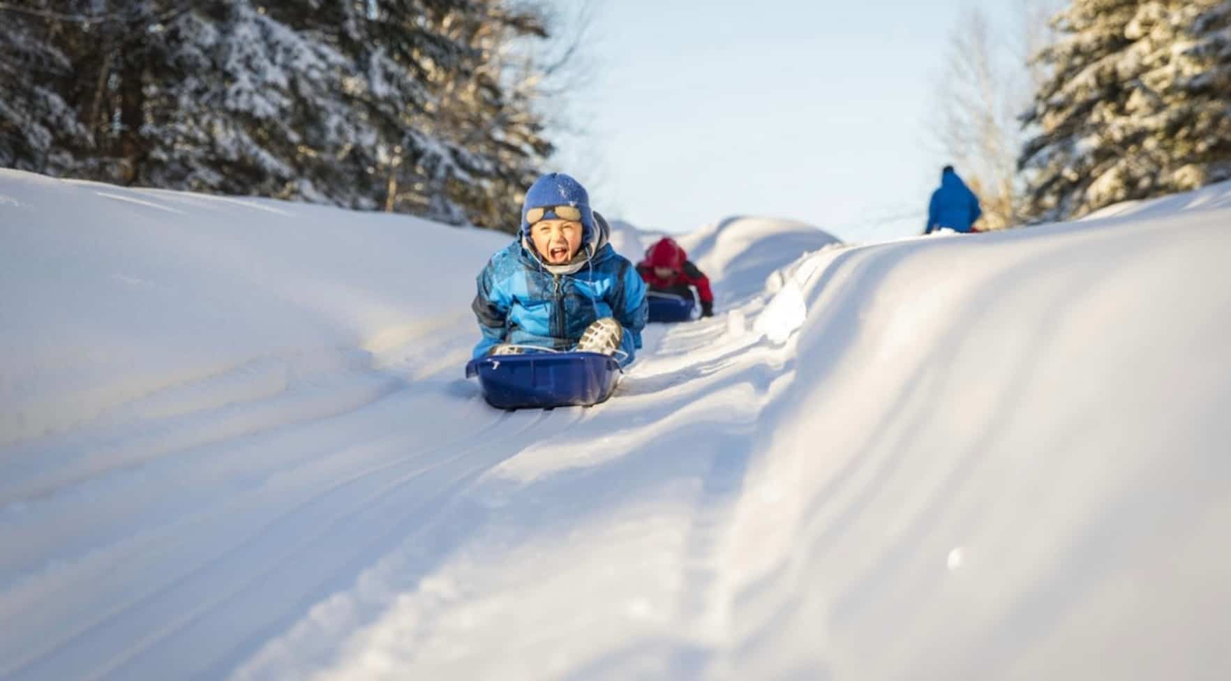 10 endroits où faire de la glissade sur tube au Québec | Salut Bonjour