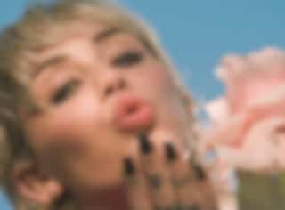 10 idées de coupes pour les cheveux courts