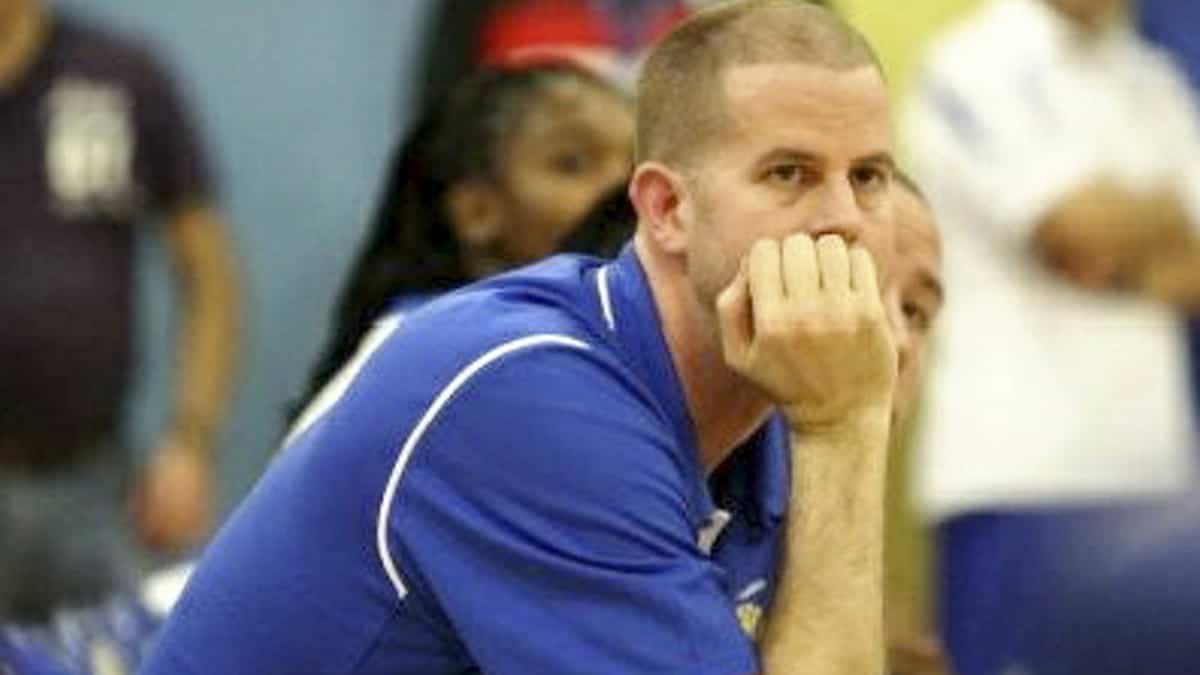 Coachs accusés: ils se seraient partagé une des victimes