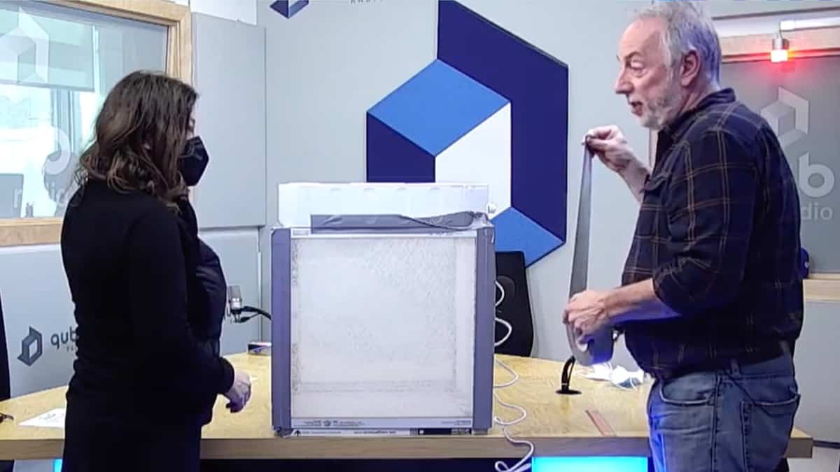 Qualité de l'air dans les écoles: Benoît Dutrizac fabrique un purificateur d'air