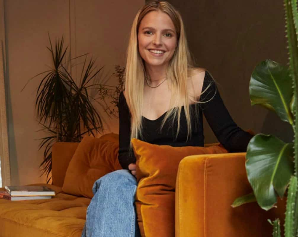 Sarah-Jeanne partage la chambre de son bébé