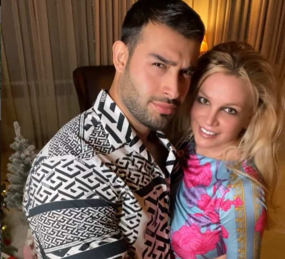 Britney Spears annonce qu'elle est enceinte