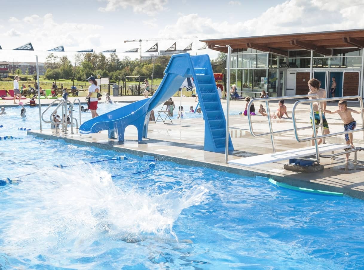 Top 5 des piscines extérieures ouvertes à Québec