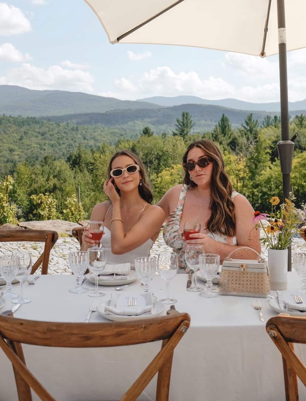 Un souper de la ferme à la vigne dans un vignoble