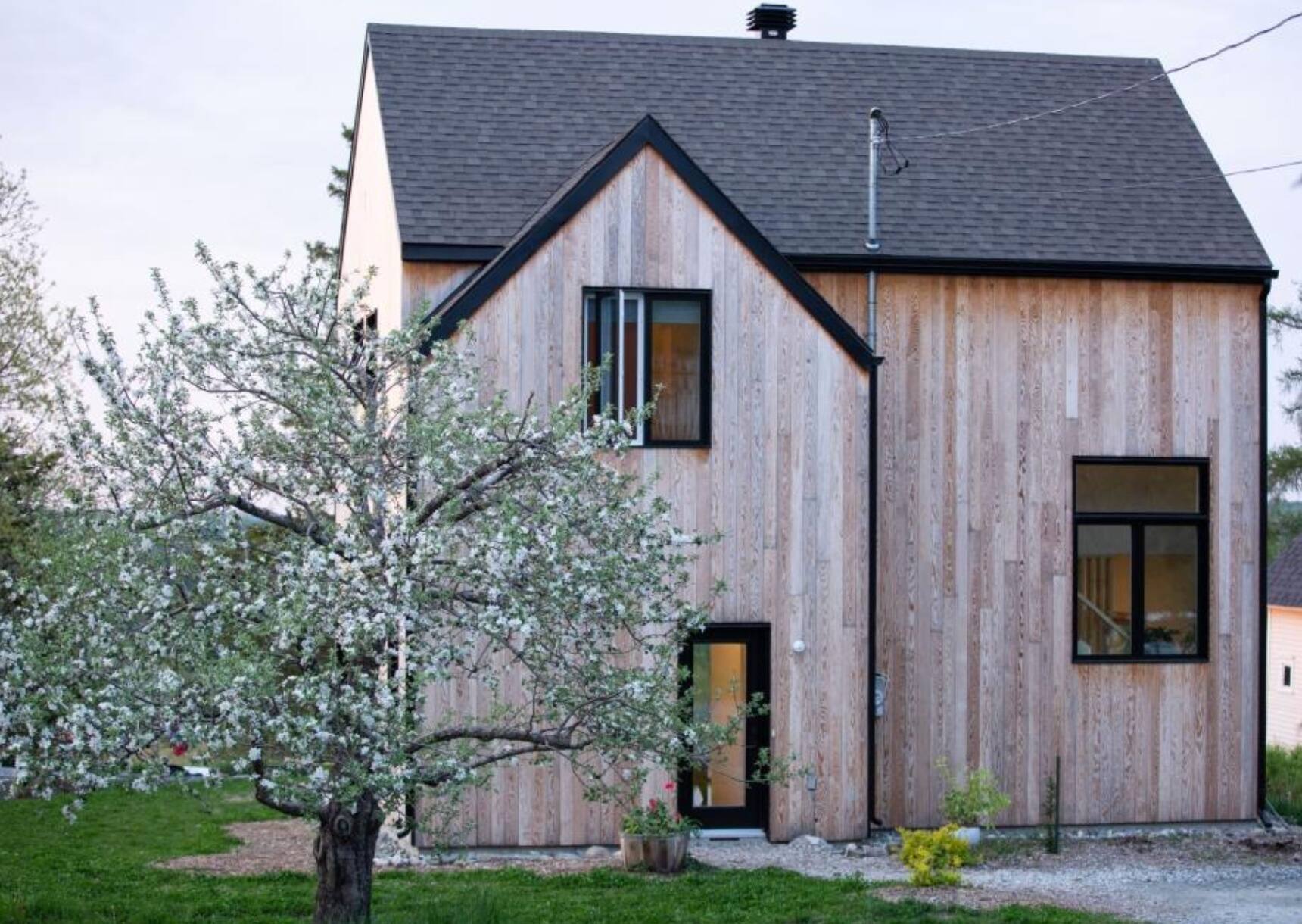 Waterville en Estrie magnifique construction 2020 certifiée LEED OR JDQ