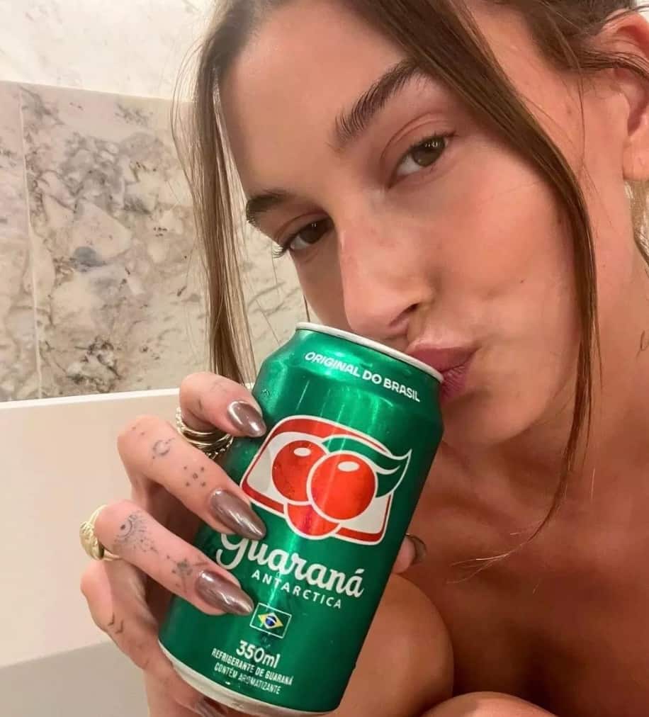 LA couleur de vernis qui sera sur tous les ongles