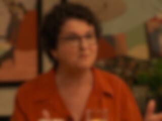 Elle s'ouvre sur son deuil du métier d’humoriste