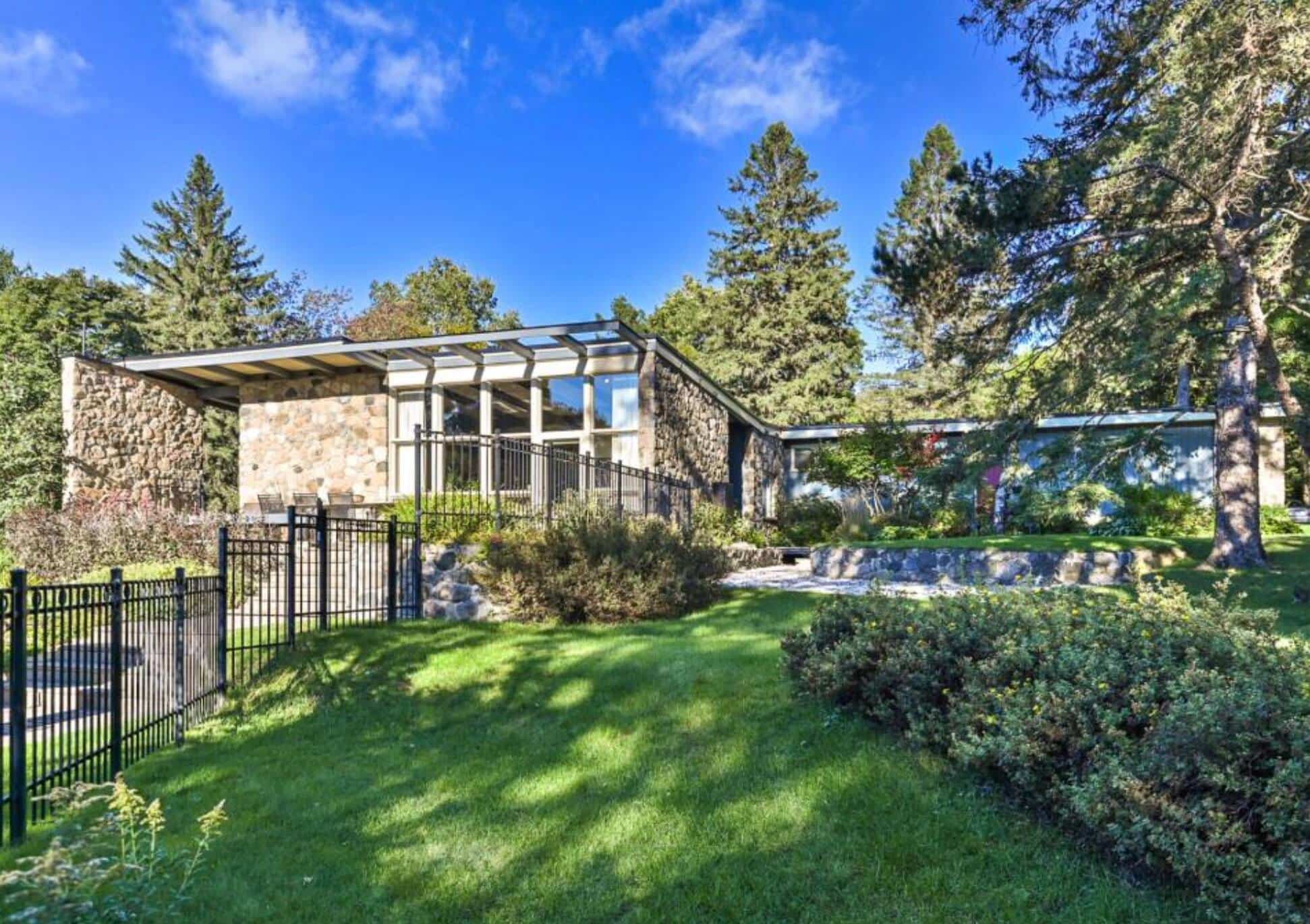 Une maison «Frank Lloyd Wright» à 1 675 000$