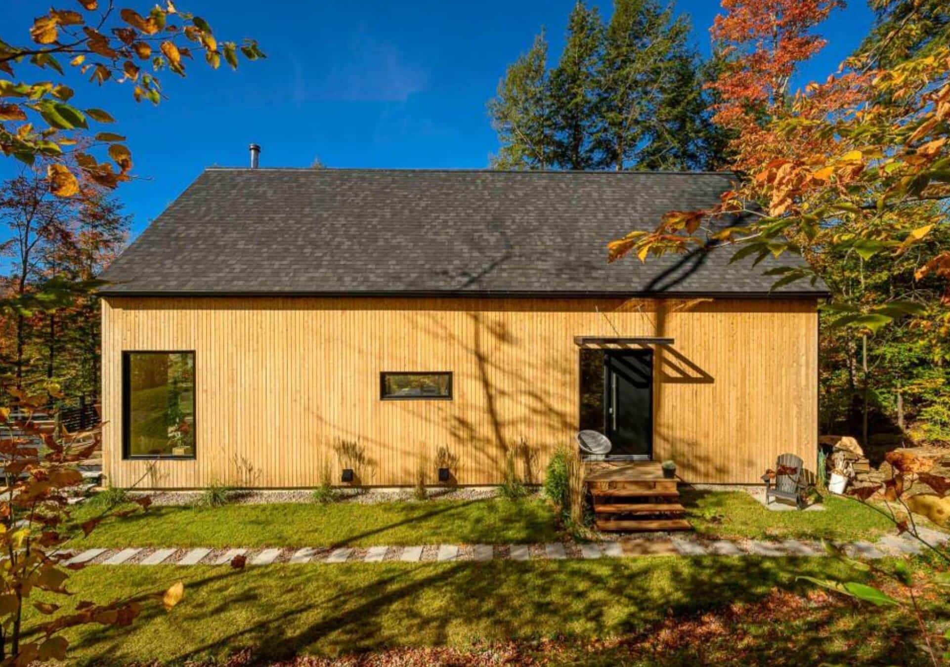 Une maison scandinave à vendre pour 888 000$