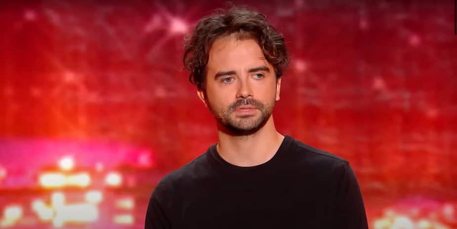 Image principale de l'article Un humoriste québécois en demi-finale