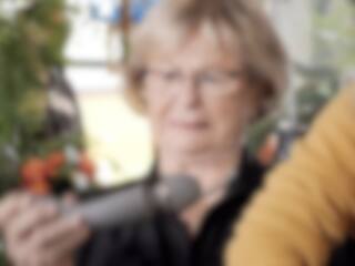 La mère de Caroline Néron vole la vedette