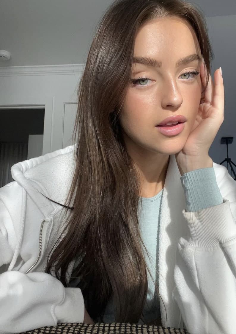 Alicia Moffet dénonce une situation intrusive