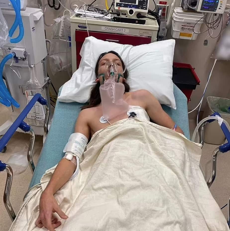Accro la vapoteuse 19 ans, ses poumons l'ont lch 4 fois | 24 heures Accro la vapoteuse 19 ans, ses poumons l'ont lch 4 fois | 24 heures