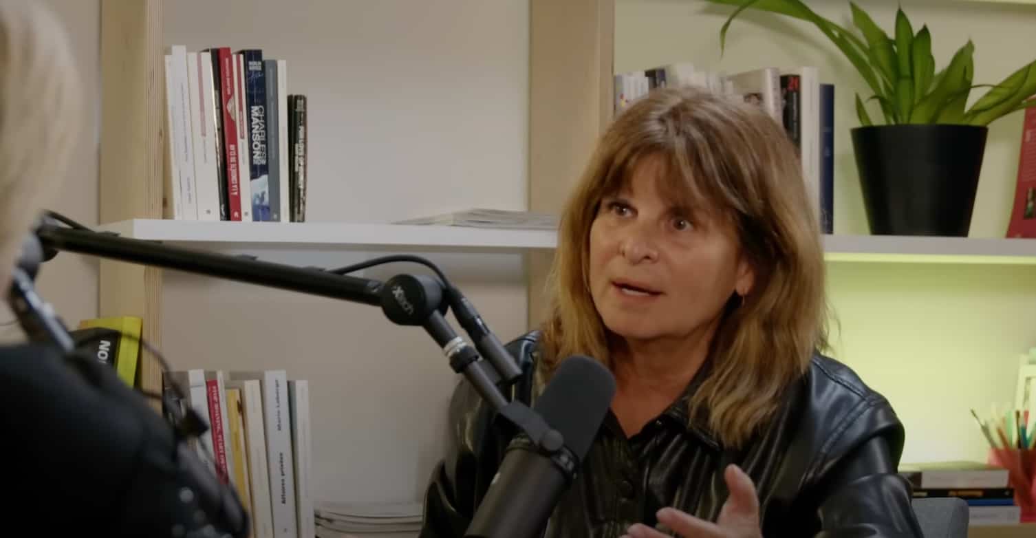 Elle s'ouvre sur ses cinq fausses couches