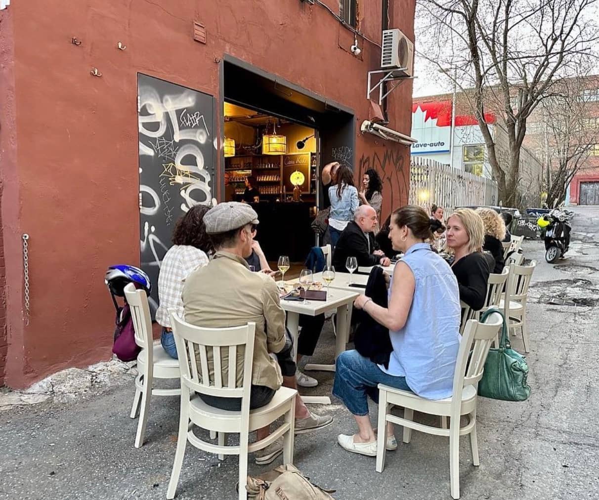 Casa Kaki: le nouveau bar caché du Mile-End