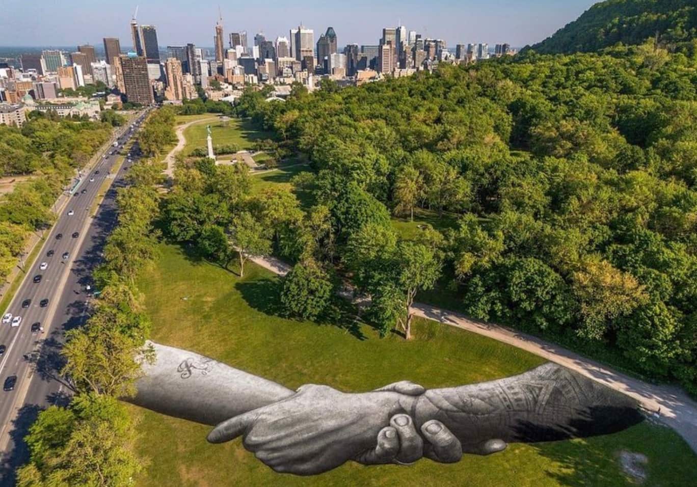 Une œuvre vraiment WOW débarque sur le Mont-Royal