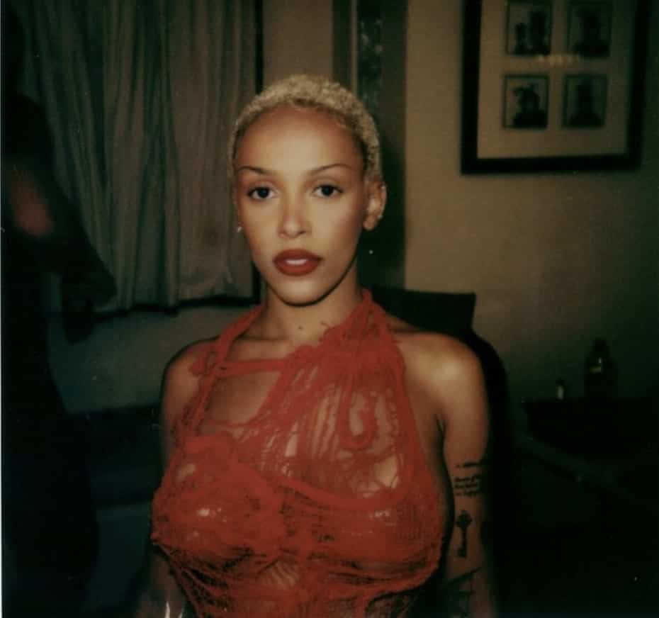 Doja Cat dans une effrayante séance photo