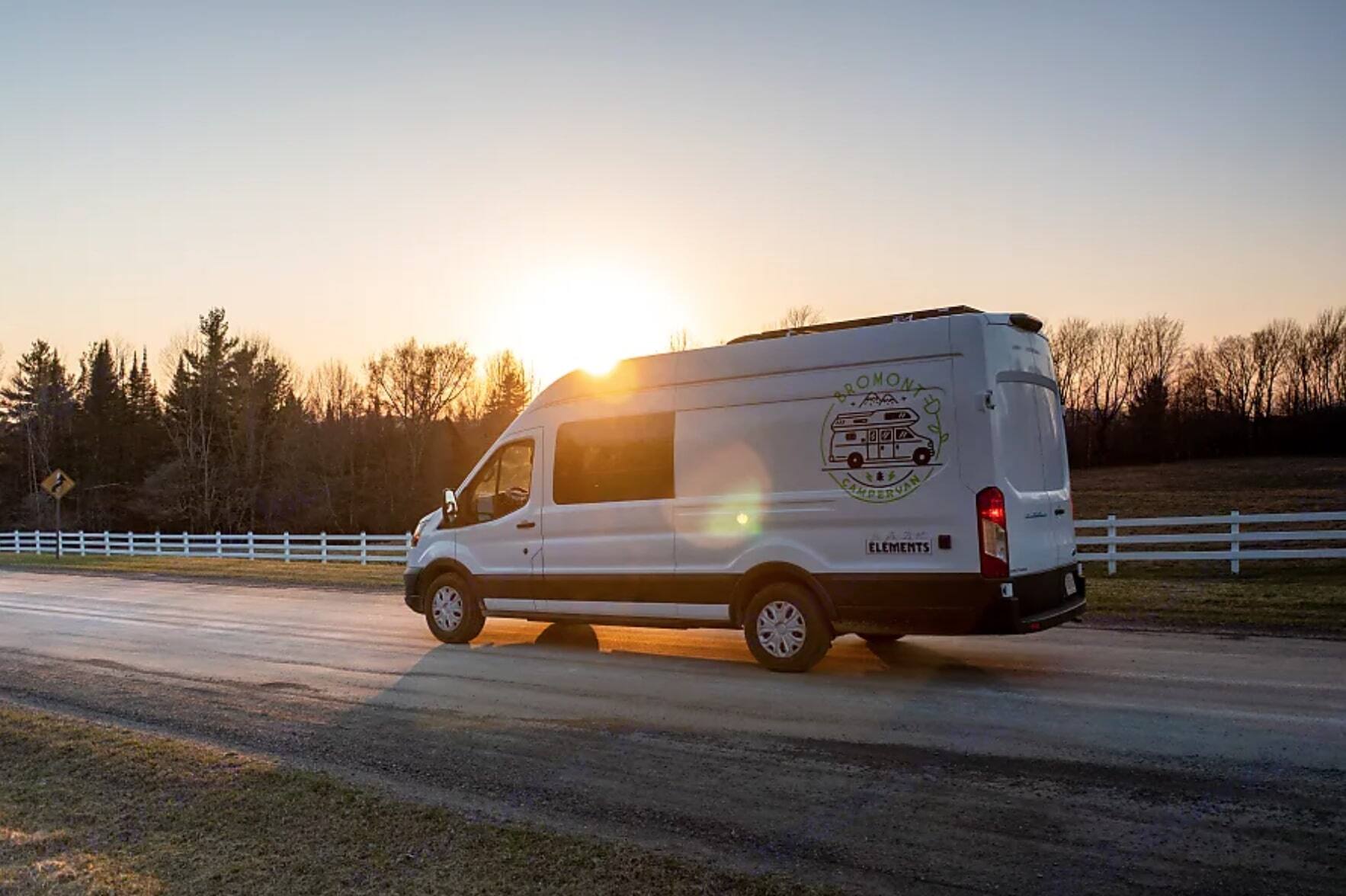 Rouler en van 100 % électrique durant les vacances