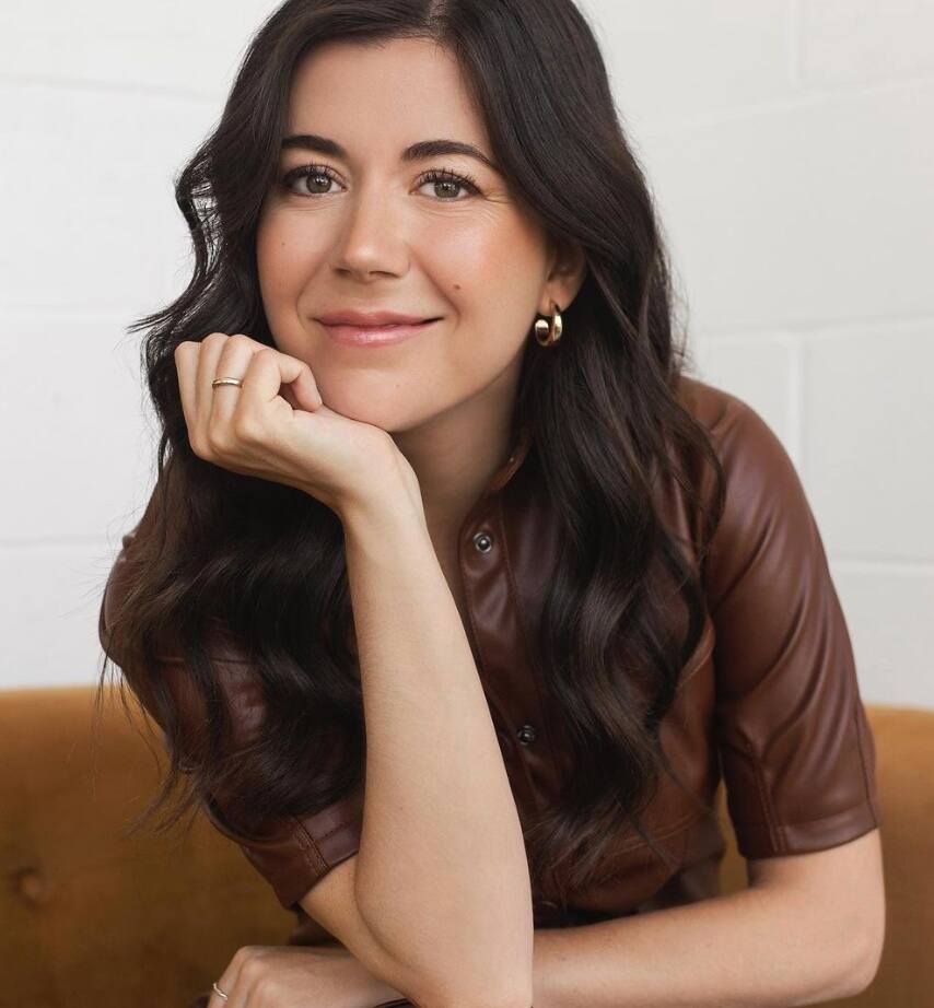 Catherine Fournier dans une tenue inhabituelle 