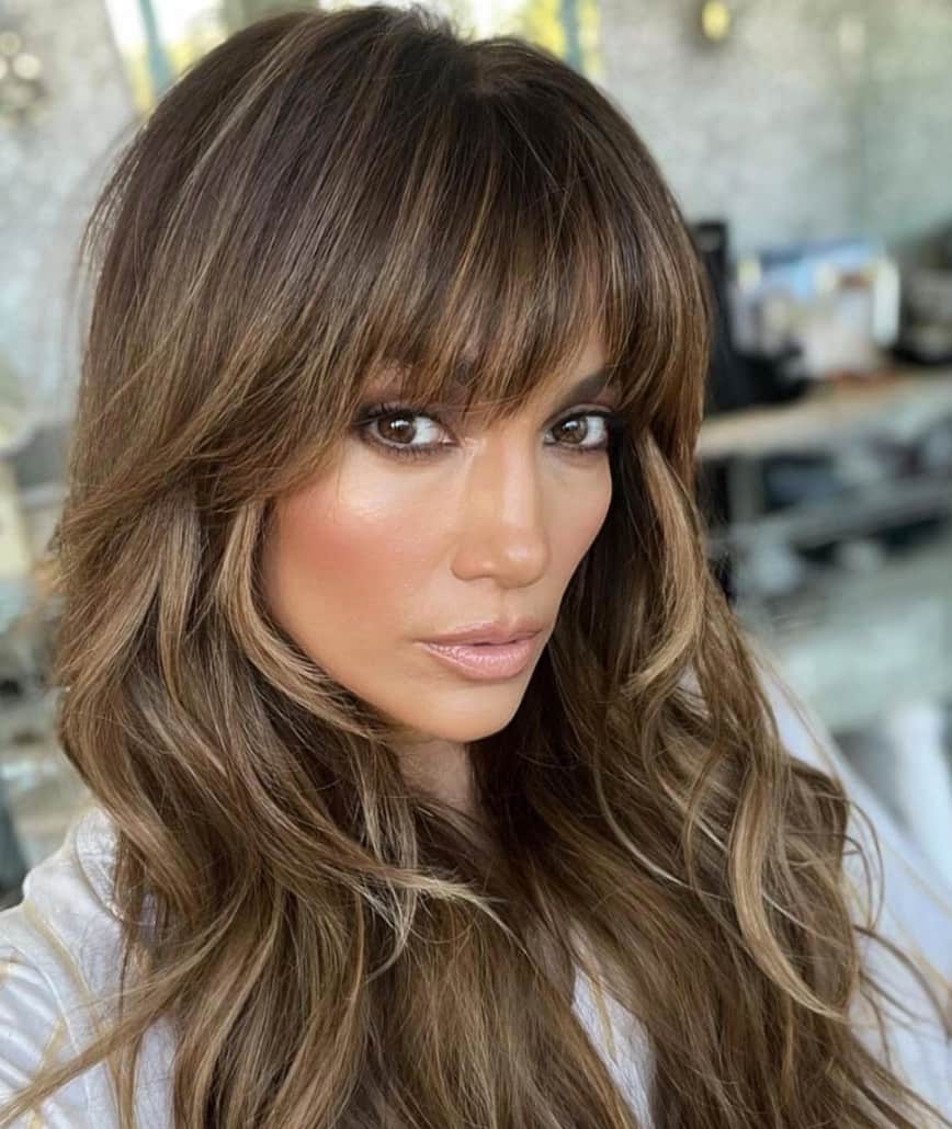 Elle dévoile son ultime secret pour une peau jeune