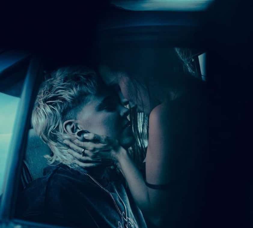 Elle élève son jeu d'actrice avec cette comédienne