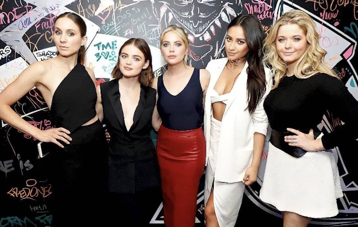 Une actrice de «Pretty Little Liars» enceinte