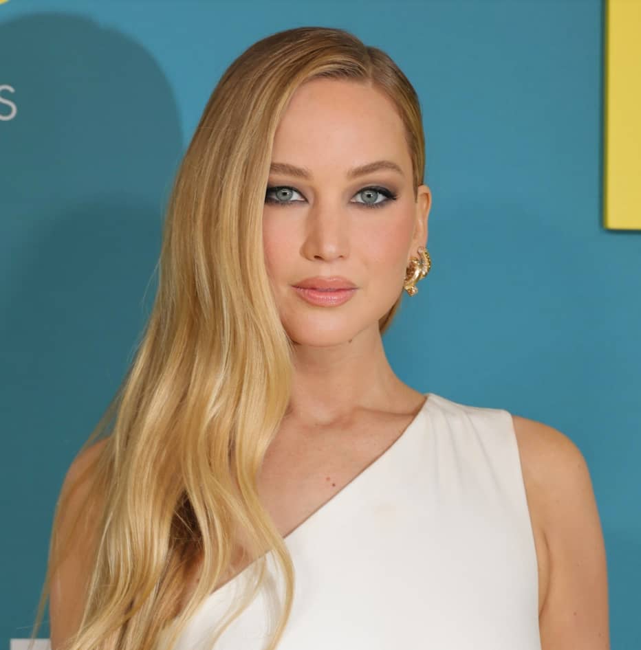 Jennifer Lawrence, magnifique et raffinée 