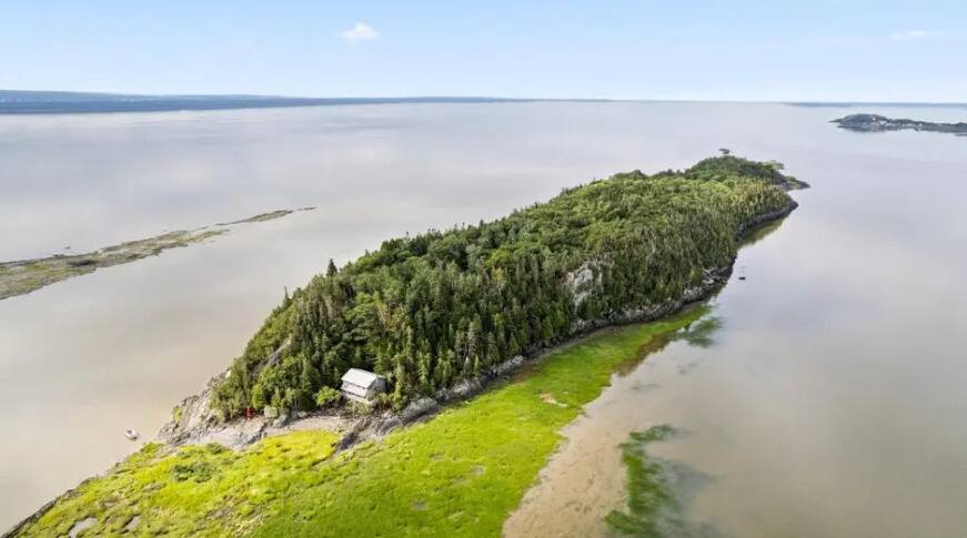 Profit vite fait pour l&rsquo;ex-propri&eacute;taire d&rsquo;une &icirc;le priv&eacute;e du Saint-Laurent