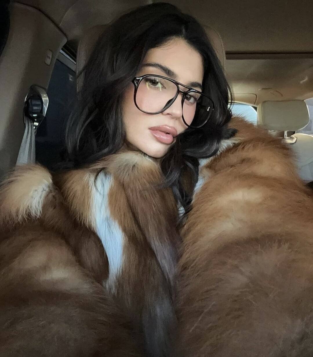 Kylie Jenner débute tôt la saison du bikini