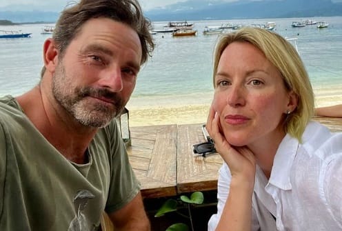  Elle fait visiter sa luxueuse villa de Bali