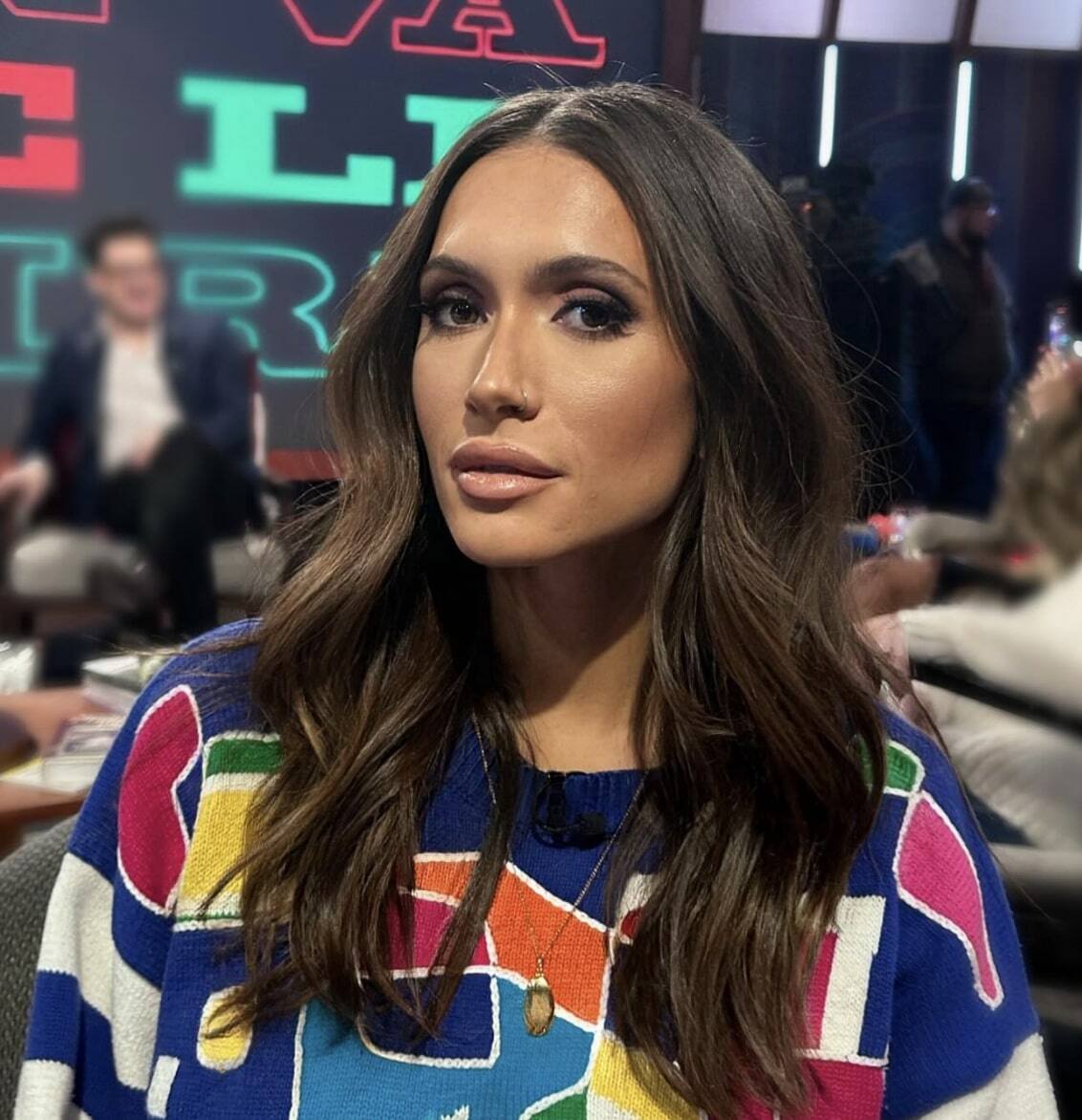 Lysandre Nadeau en corset de cuir