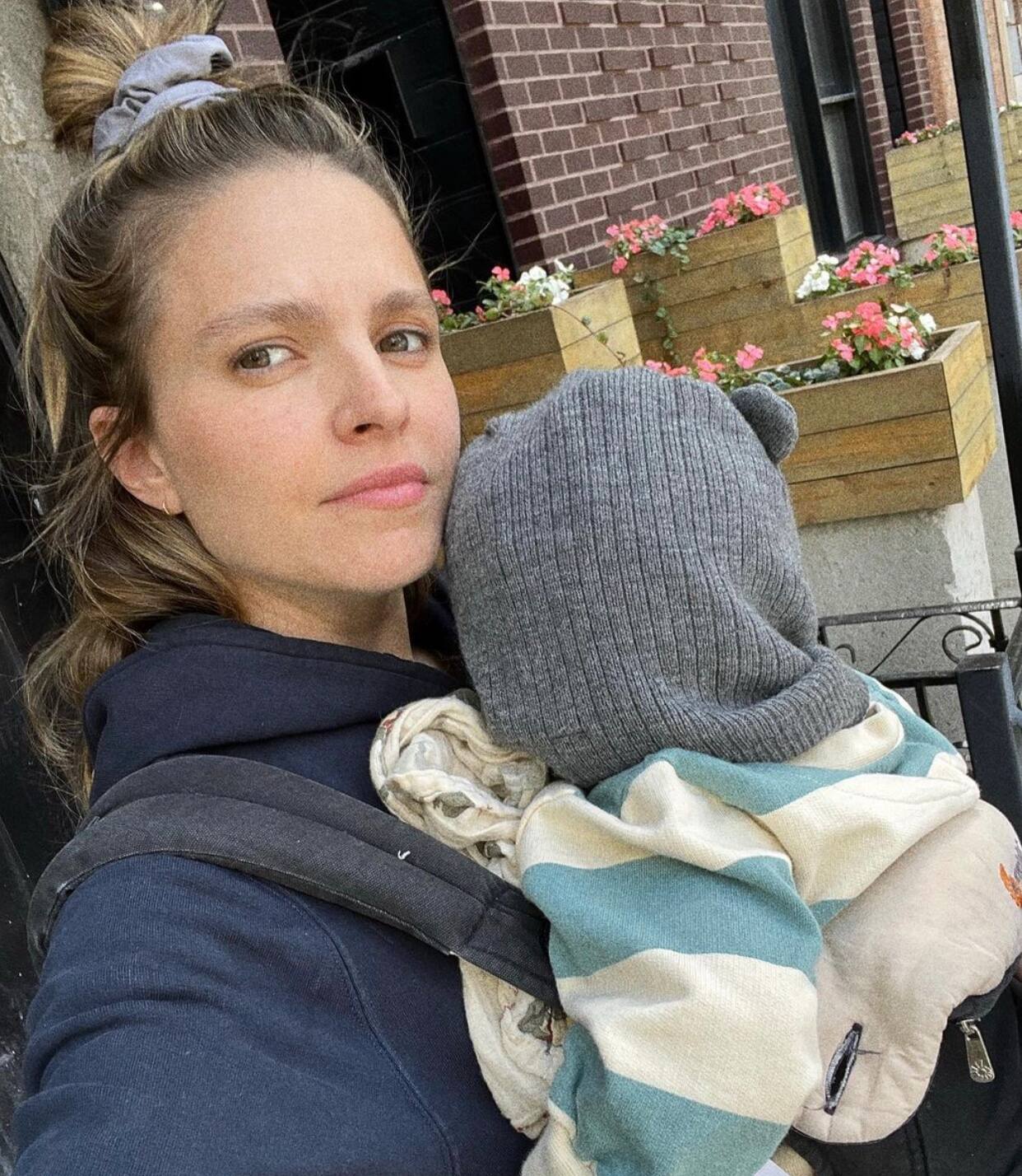 Sarah-Jeanne s'ouvre sur son rôle de maman