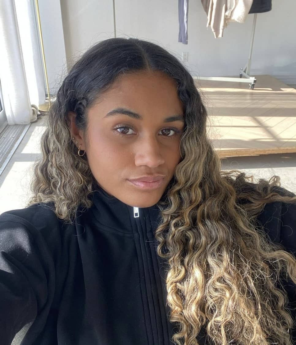 Mia Bleu Voua est en deuil