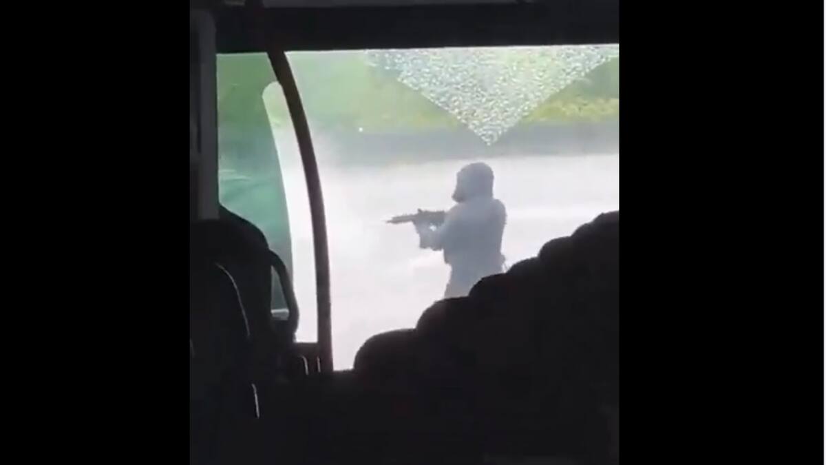 Trois agents correctionnels tués dans l’attaque de leur fourgon pénitentiaire en France