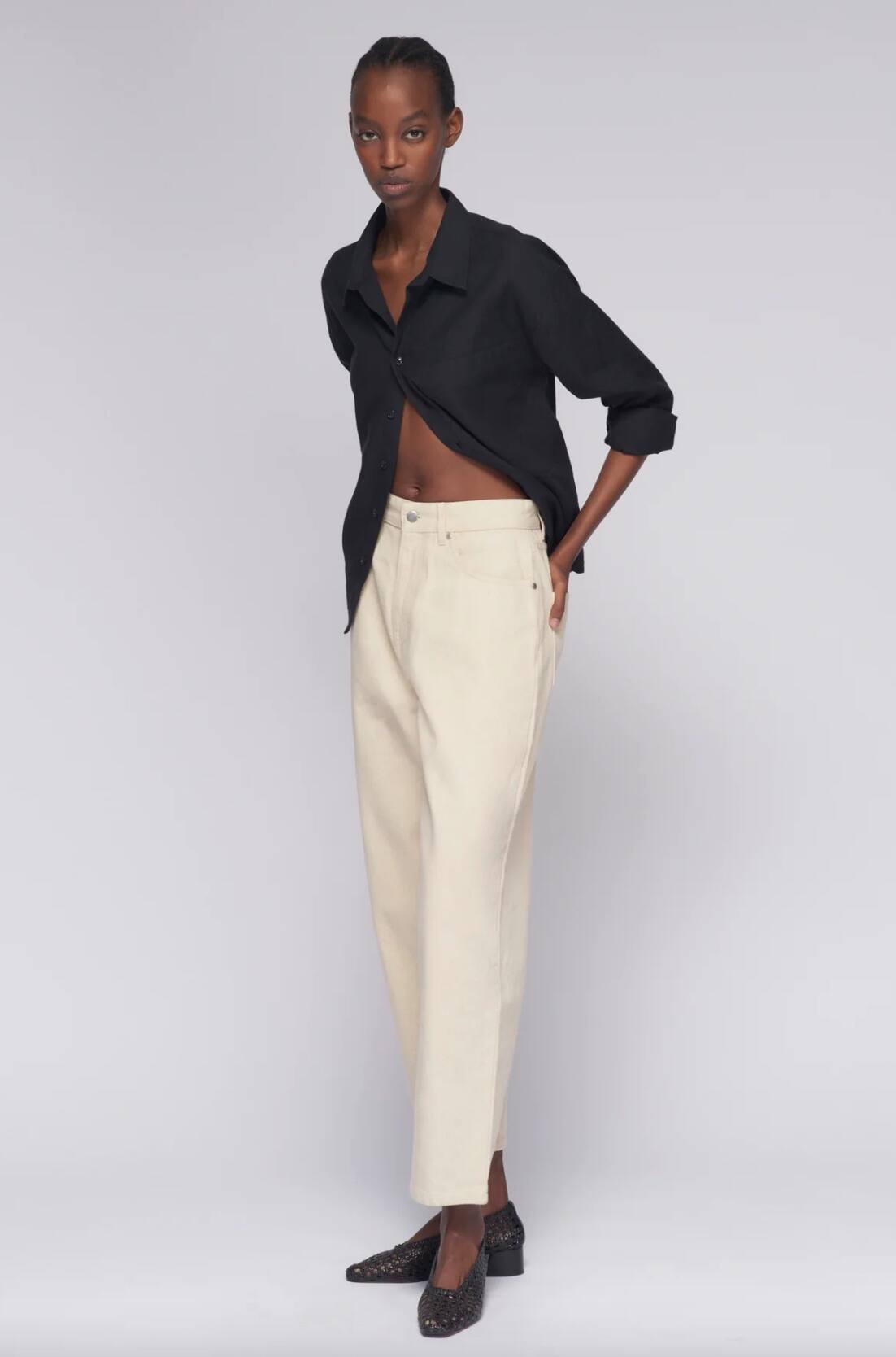 Voici les 10 plus beaux jeans blancs de l été 2024 Clin d #39 œil