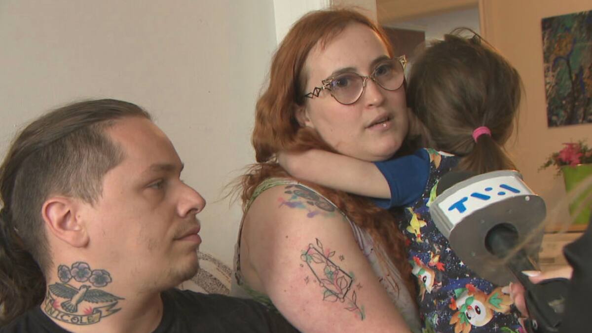 Enfant autiste non verbal: leur propriétaire leur propose de résilier leur bail après des plaintes de voisins