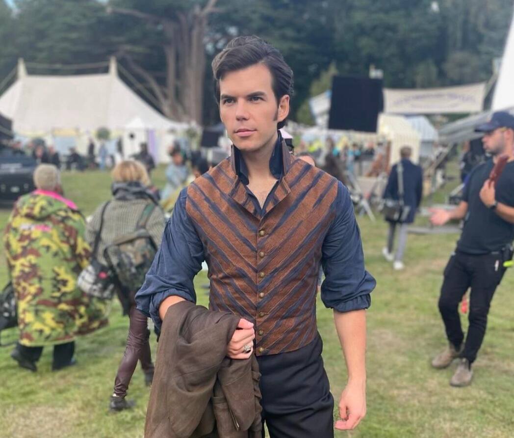 La nouvelle copine de Luke Newton