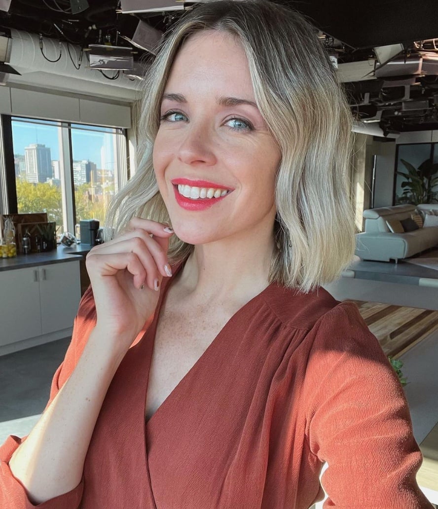 Voici les jolies sandales de Sabrina Cournoyer.