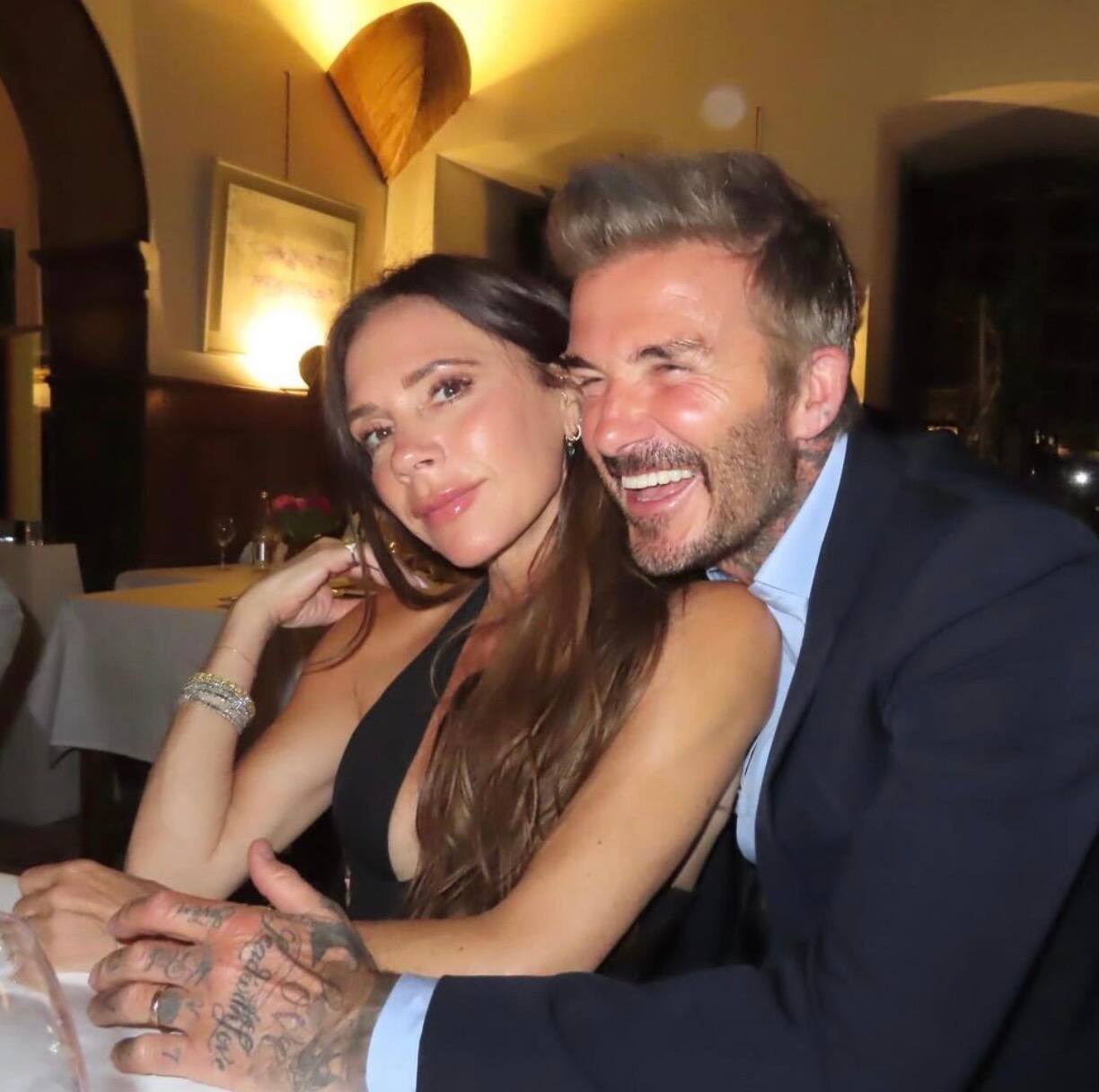 Les Beckham enfilent leurs habits de mariage 