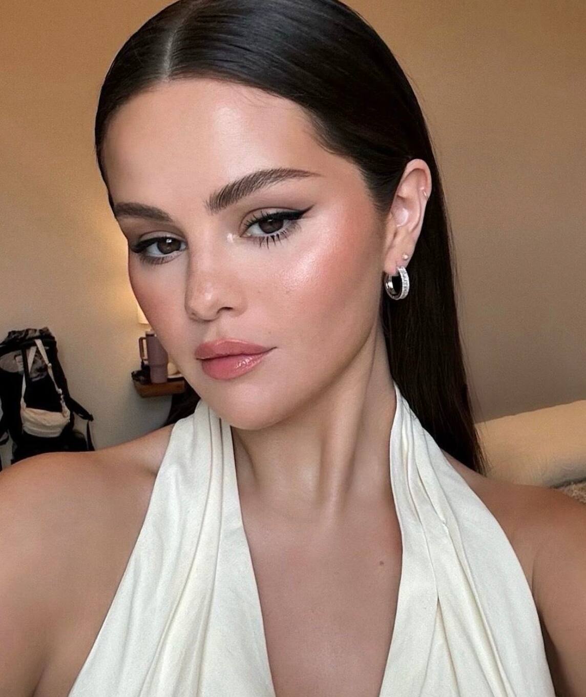 Appliquer notre blush sur nos épaules?