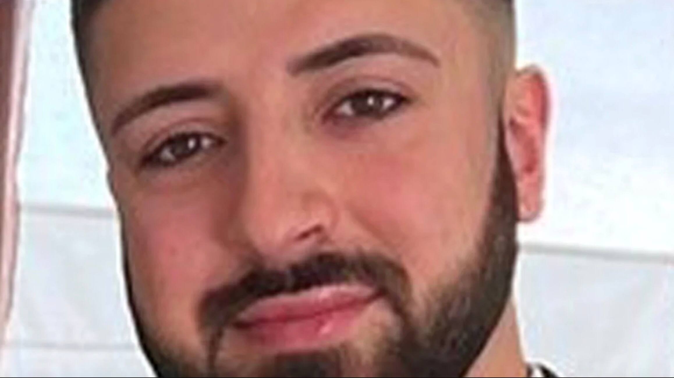 Chasse &agrave; l'homme &agrave; Londres apr&egrave;s le meurtre de trois femmes tu&eacute;es &agrave; l'arbal&egrave;te