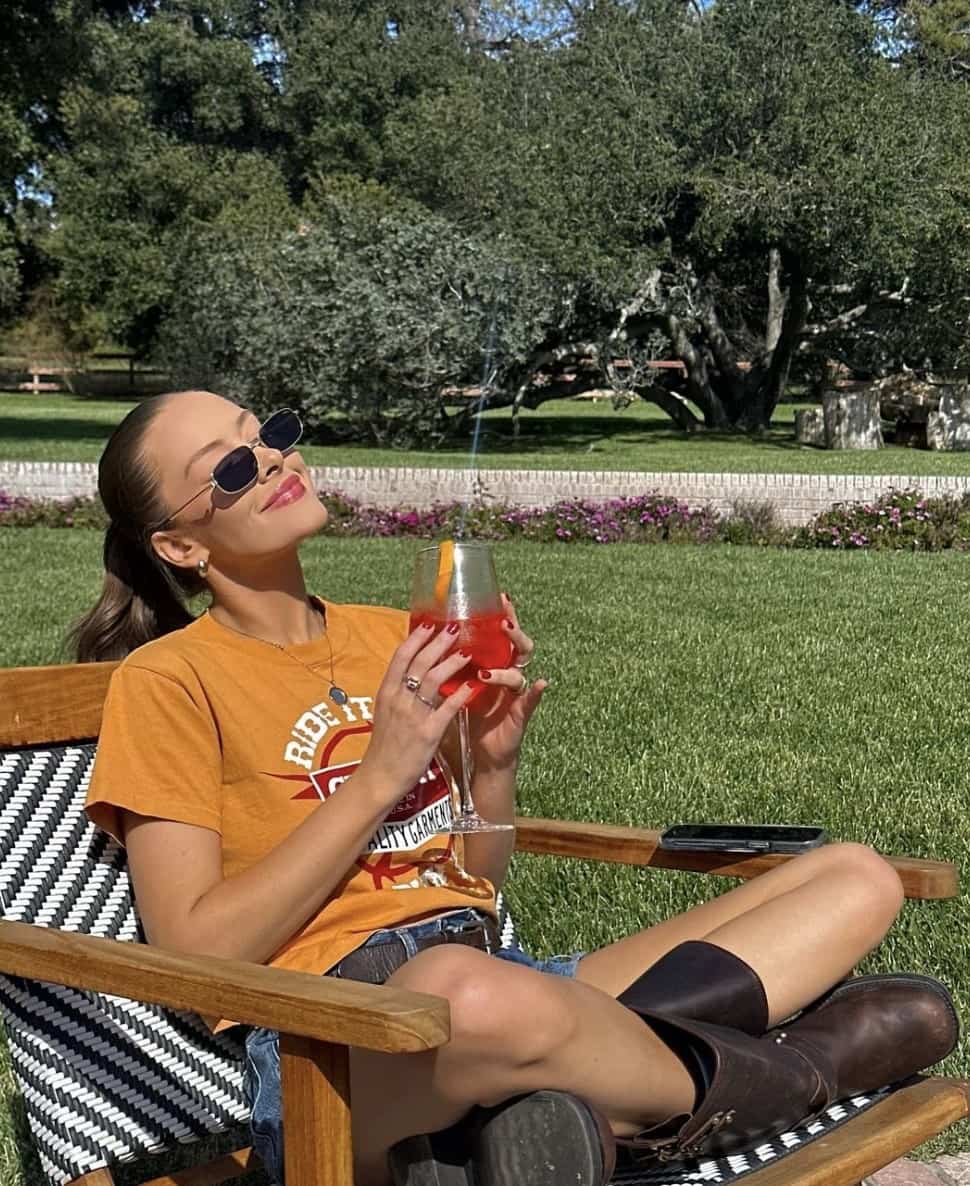 Ce combo de couleurs laid est pourtant à la mode