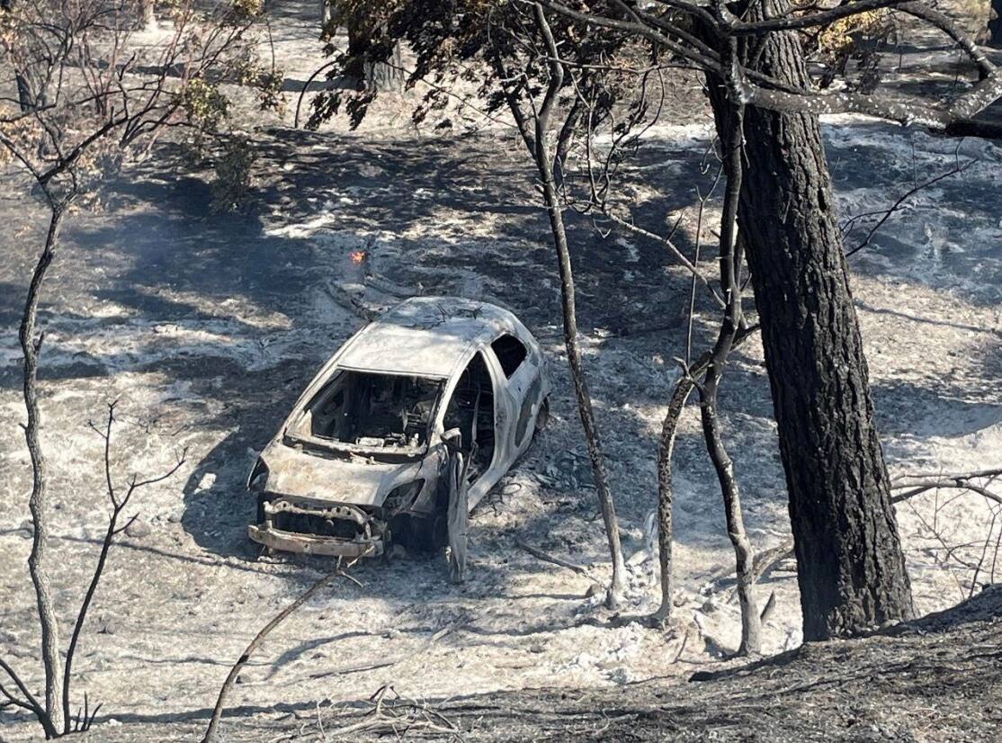 Californie: Un homme d&eacute;clenche un incendie en poussant une voiture dans un ravin