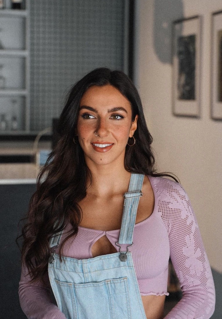 Elle brise la Toile avec son changement capillaire