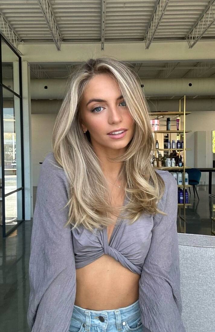 En bikini, elle ramène la chaleur au Québec