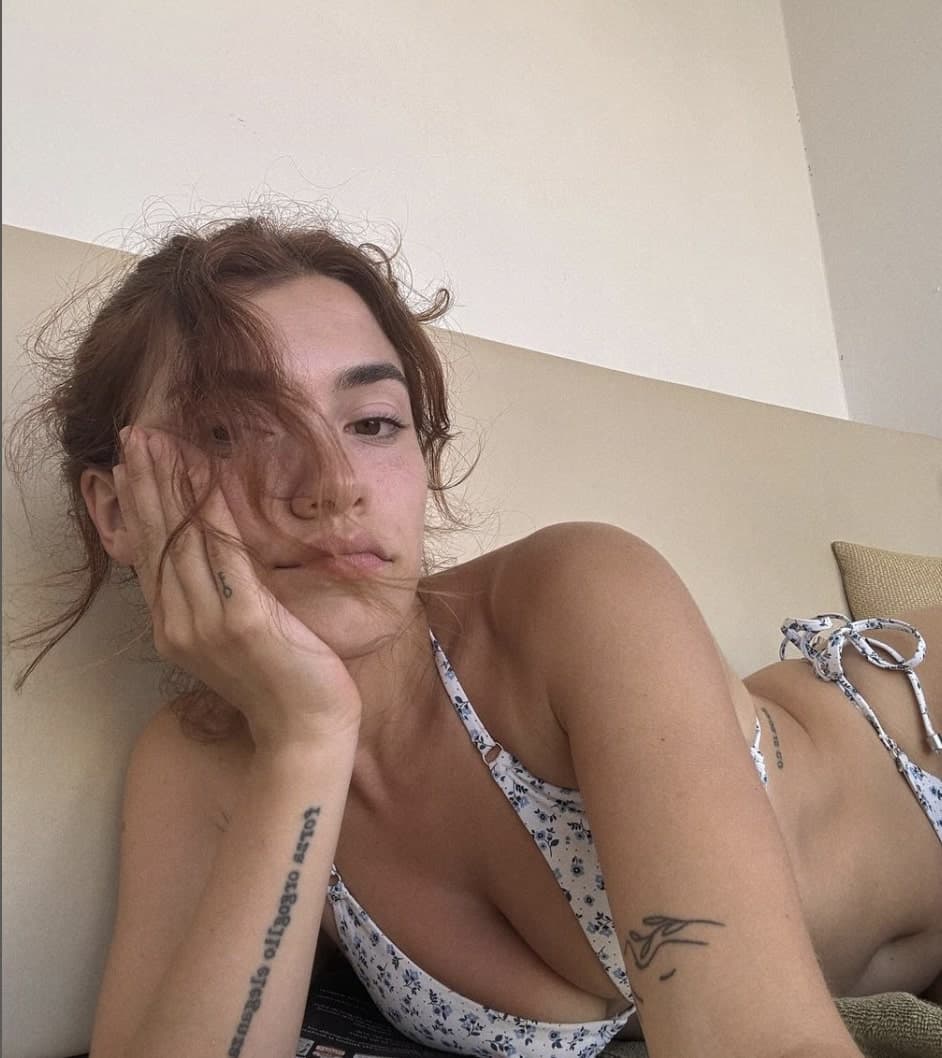 Elle passe chez le coiffeur et c'est WOW